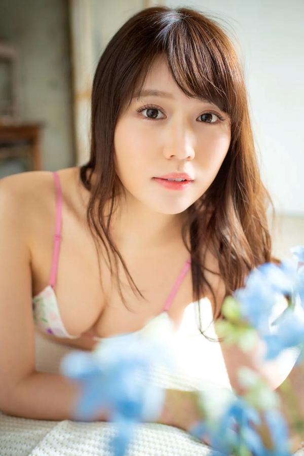   《小日向ゆか - 好きです。》日系清纯居家私房性感内衣写真第16张图片