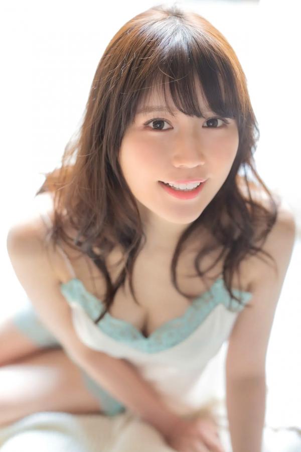   《小日向ゆか - 好きです。》日系清纯居家私房性感内衣写真第37张图片
