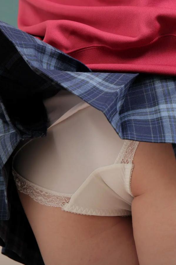   [LOVEPOP] Miku Arima 有馬美玖 Photoset 15 教室校服运动外套蕾丝内衣私房写真第15张图片