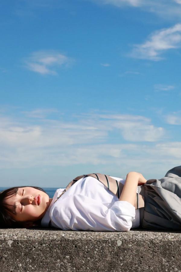   白濱美兎 - なぁぜなぁぜ？ 日本清纯美少女泳池比基尼与湿身浴室写真第10张图片