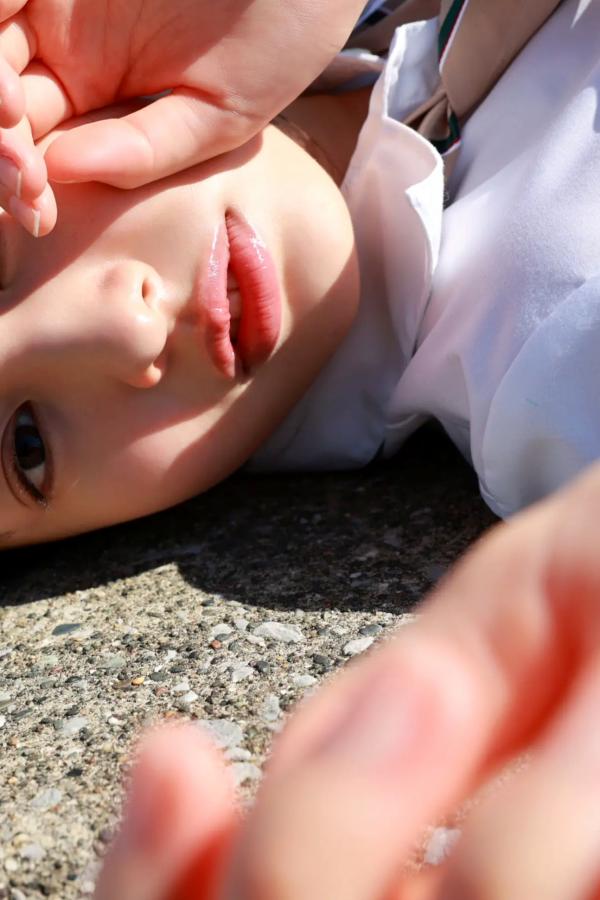   白濱美兎 - なぁぜなぁぜ？ 日本清纯美少女泳池比基尼与湿身浴室写真第12张图片