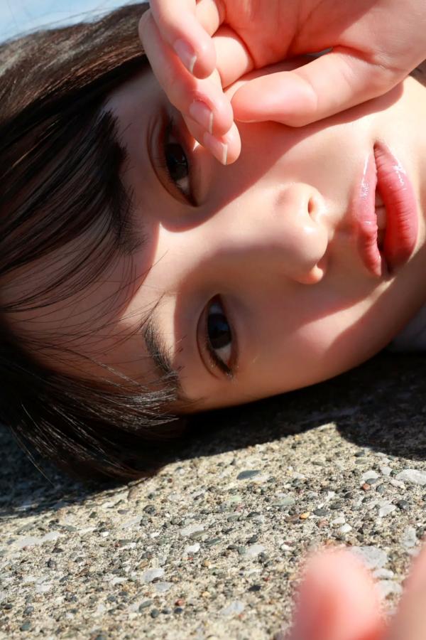   白濱美兎 - なぁぜなぁぜ？ 日本清纯美少女泳池比基尼与湿身浴室写真第13张图片