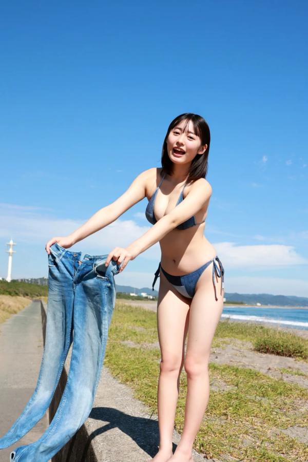   白濱美兎 - なぁぜなぁぜ？ 日本清纯美少女泳池比基尼与湿身浴室写真第20张图片