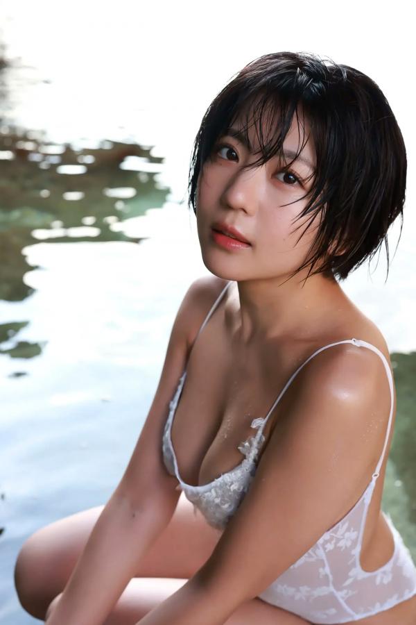   佐々木萌香 - 情熱の美尻クイーン 日系家居私房与海边性感写真第8张图片