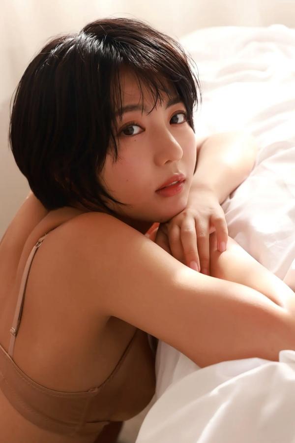   佐々木萌香 - 情熱の美尻クイーン 日系家居私房与海边性感写真第58张图片