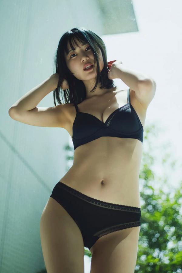    《いけちゃん - WANDERER》日本清纯女神性感比基尼美腿户外写真第17张图片