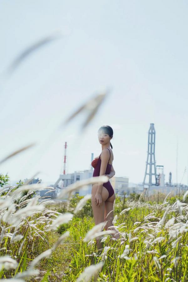    《いけちゃん - WANDERER》日本清纯女神性感比基尼美腿户外写真第62张图片
