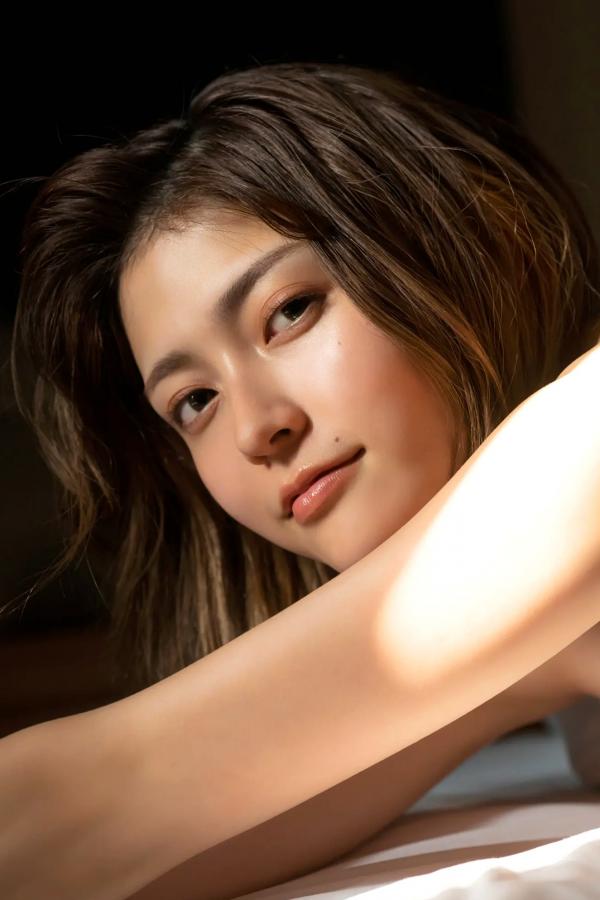   櫻井音乃 - 阳光彩虹比基尼与黑色高叉泳装性感写真 极品美胸诱惑第90张图片