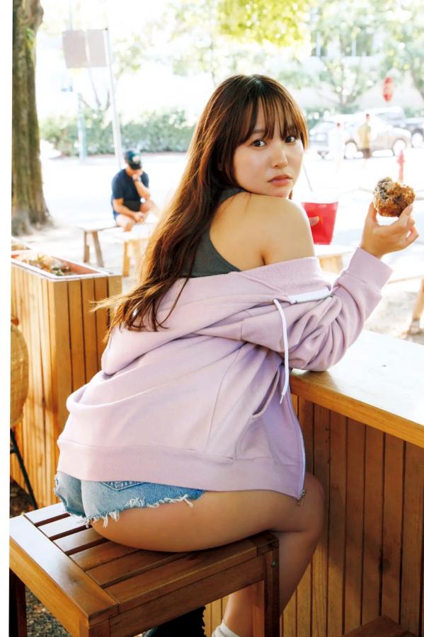   《本郷柚巴 - いつのまに、》日本性感写真 湿身诱惑与户外丰满美姿第14张图片