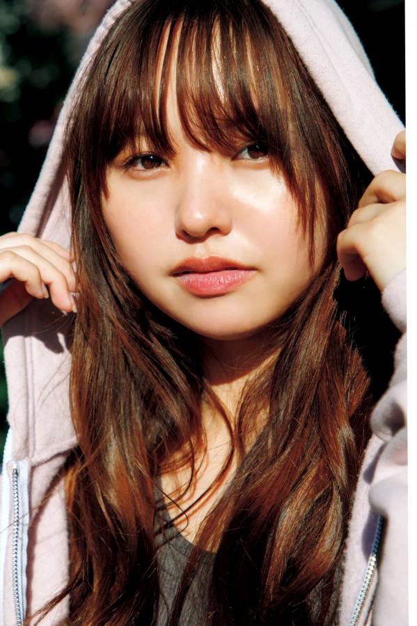   《本郷柚巴 - いつのまに、》日本性感写真 湿身诱惑与户外丰满美姿第19张图片