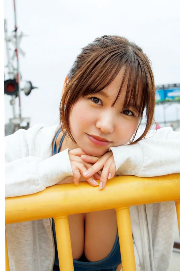   《本郷柚巴 - いつのまに、》日本性感写真 湿身诱惑与户外丰满美姿第22张图片