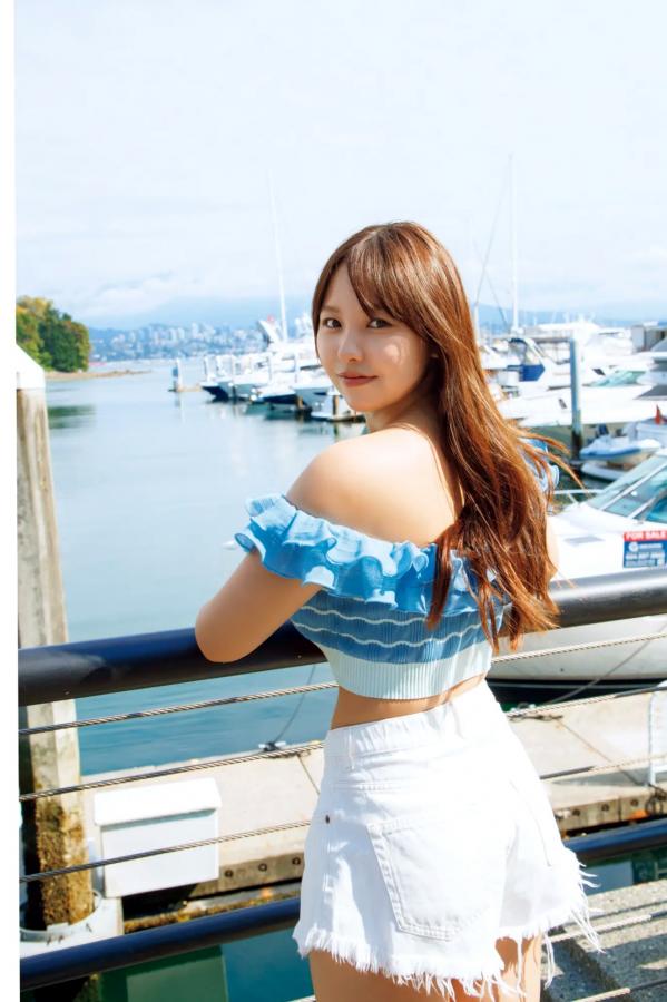   《本郷柚巴 - いつのまに、》日本性感写真 湿身诱惑与户外丰满美姿第48张图片