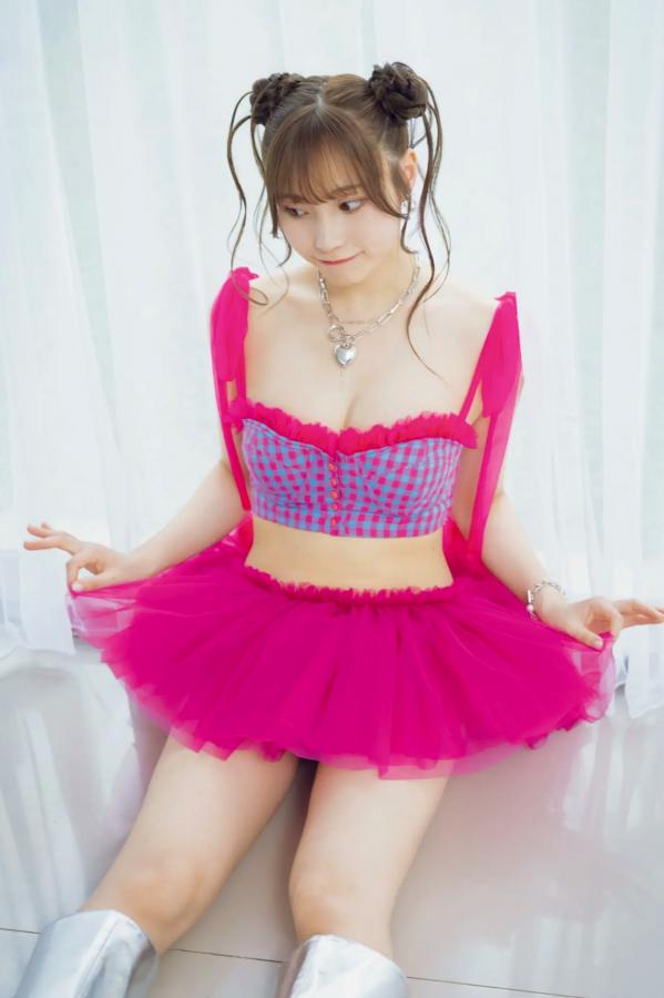   川越紗彩 - なんとかなるなる 户外泳池与清凉内衣私房写真第39张图片