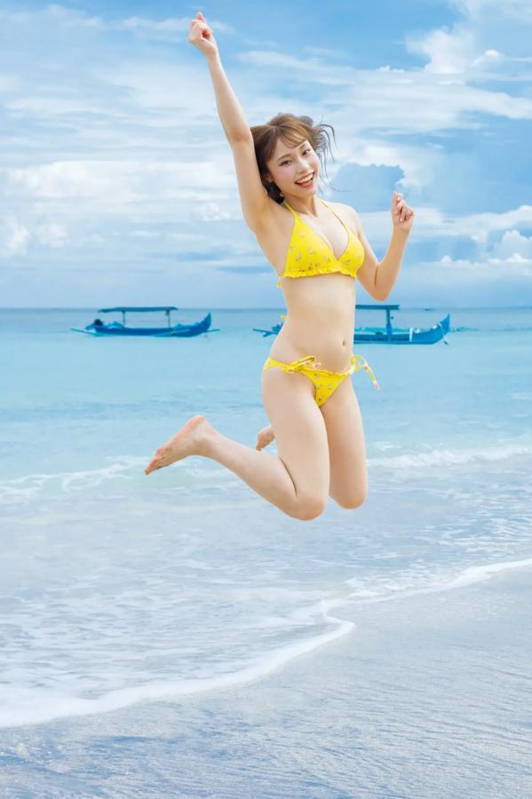  川越紗彩 - なんとかなるなる 户外泳池与清凉内衣私房写真第84张图片