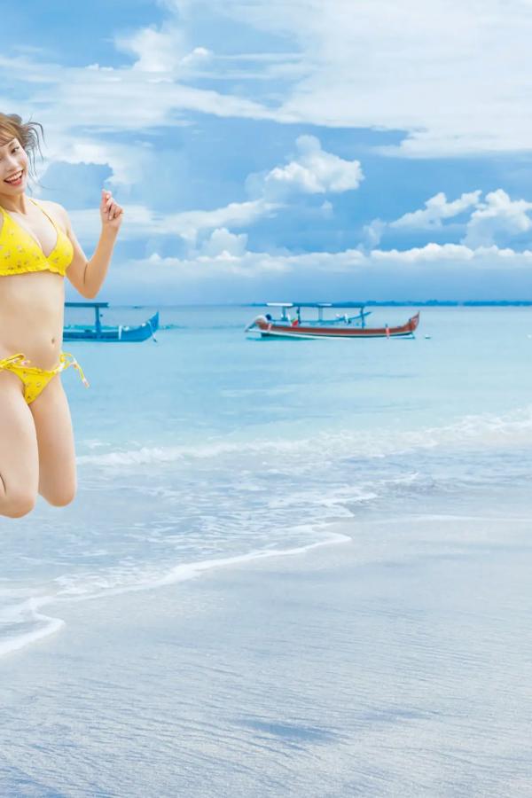   川越紗彩 - なんとかなるなる 户外泳池与清凉内衣私房写真第85张图片
