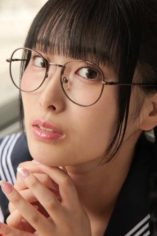   [LOVEPOP] Marina Asakawa 浅川まりな Photoset 02 日系眼镜水手服清纯校服美腿写真第4张图片