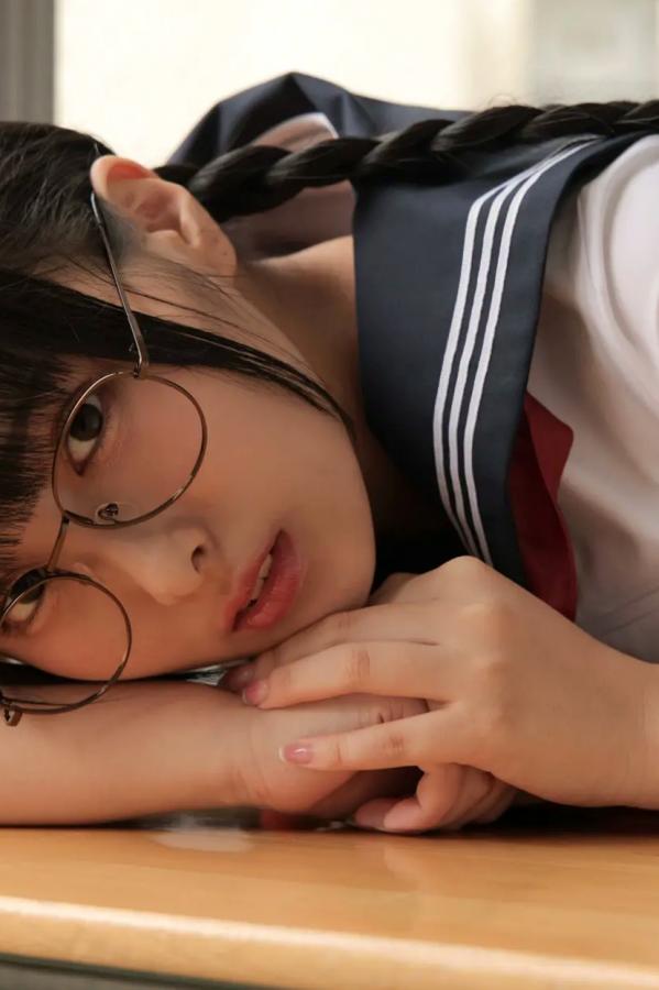   [LOVEPOP] Marina Asakawa 浅川まりな Photoset 02 日系眼镜水手服清纯校服美腿写真第9张图片