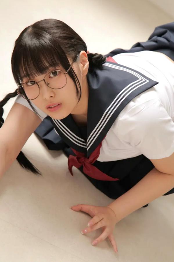   [LOVEPOP] Marina Asakawa 浅川まりな Photoset 02 日系眼镜水手服清纯校服美腿写真第76张图片