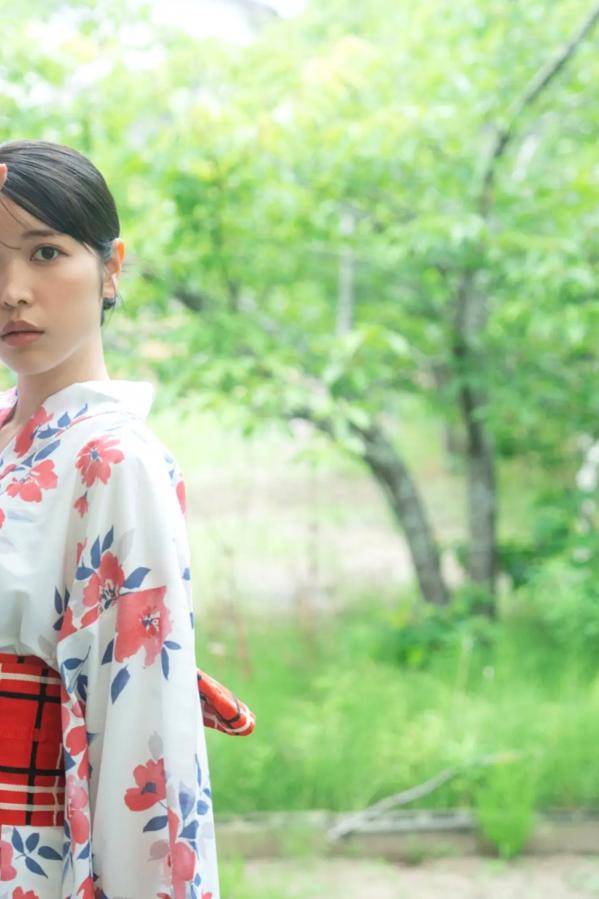   七瀬なな - 無敵のVenus：日本女神浴室湿身诱惑与户外比基尼和服写真第11张图片