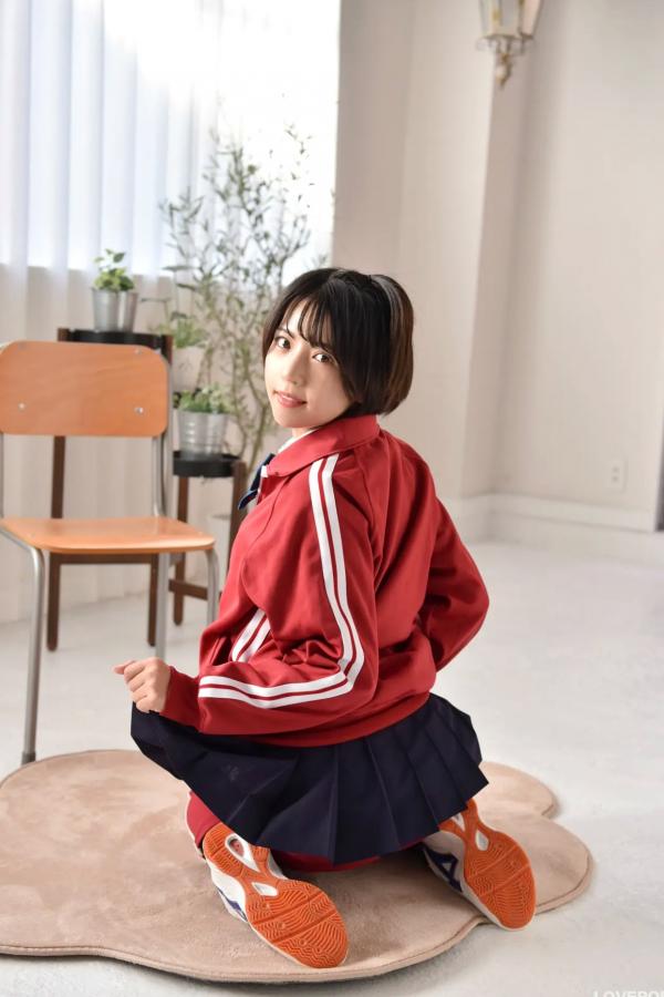   [LOVEPOP] 佐々木萌香 (Moeka Sasaki) Photoset 29 日系运动校服清纯少女写真第27张图片