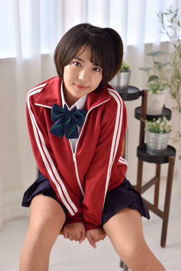   [LOVEPOP] 佐々木萌香 (Moeka Sasaki) Photoset 29 日系运动校服清纯少女写真第56张图片