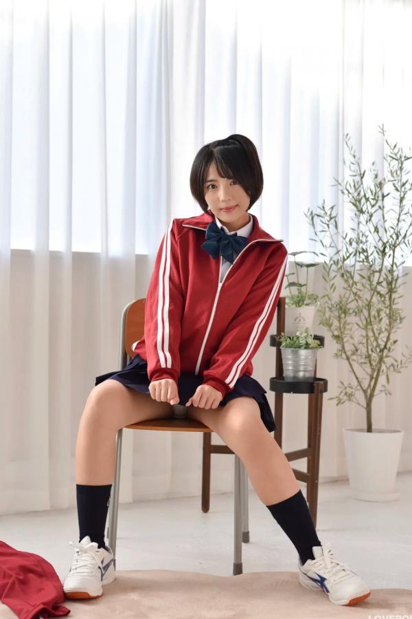   [LOVEPOP] 佐々木萌香 (Moeka Sasaki) Photoset 29 日系运动校服清纯少女写真第57张图片