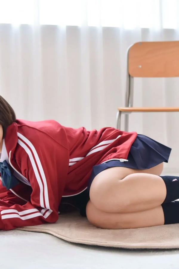   [LOVEPOP] 佐々木萌香 (Moeka Sasaki) Photoset 29 日系运动校服清纯少女写真第75张图片