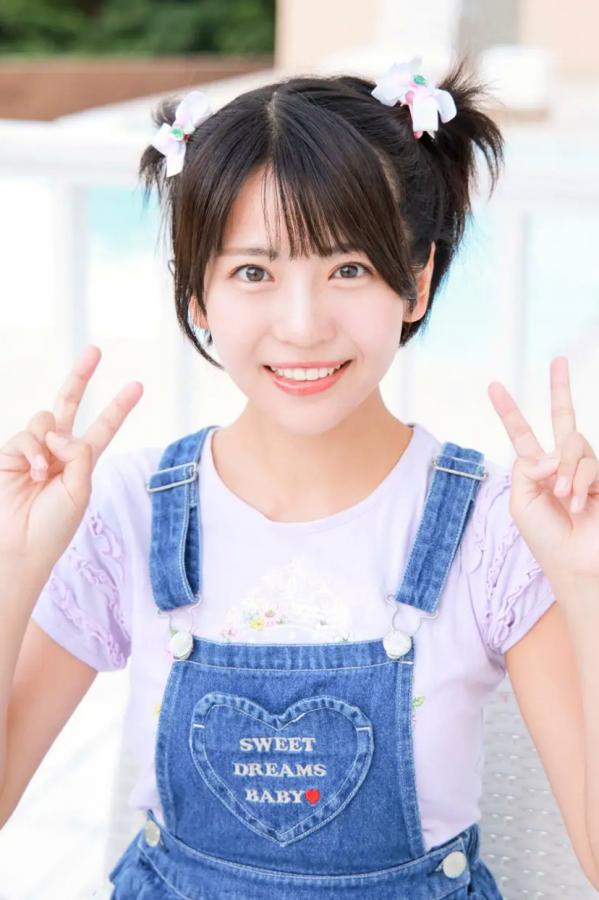   [LOVEPOP] Moeka Sasaki 佐々木萌香 Photoset 28 户外双马尾牛仔裙清纯写真第4张图片