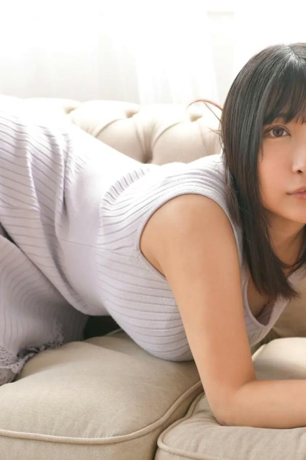 市原薫  [LOVEPOP] Kaoru Ichihara 市原薫 Photoset 05 居家针织长裙温柔气质写真第70张图片