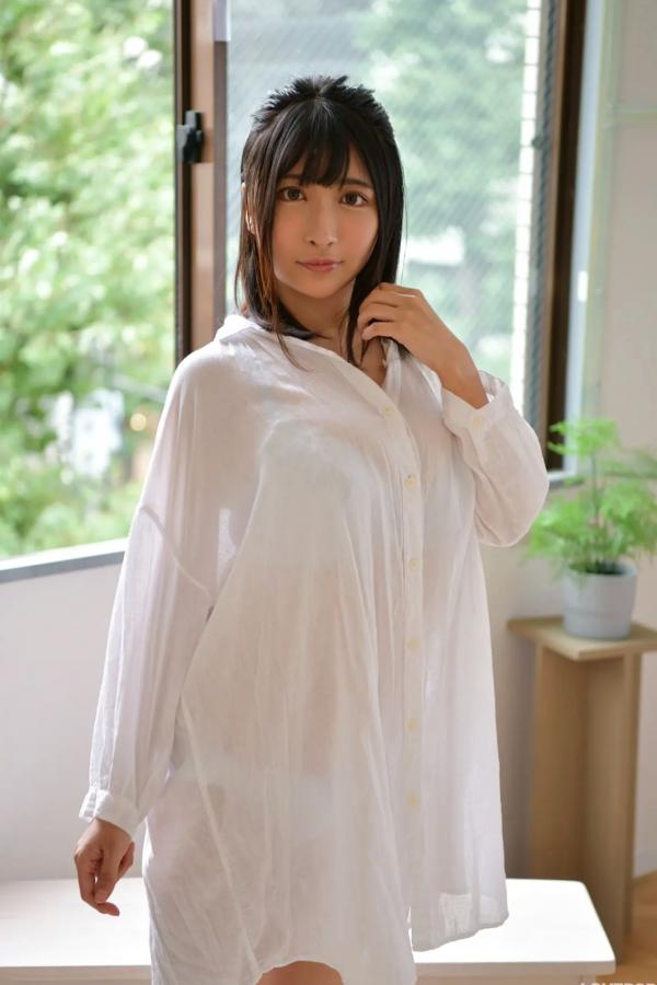 市原薫  [LOVEPOP] Kaoru Ichihara 市原薫 Photoset 04 日系家居白衬衫内衣私房性感写真第11张图片