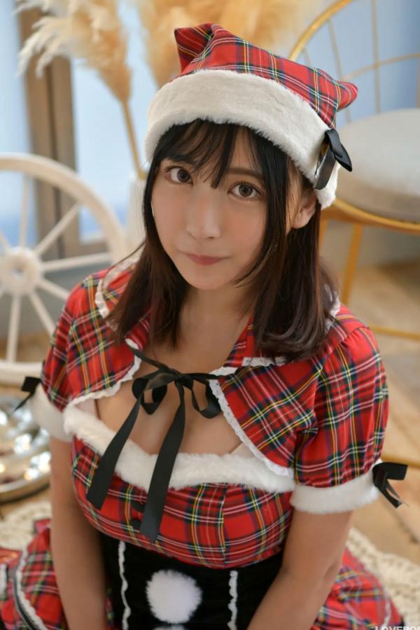 市原薫  [LOVEPOP] Kaoru Ichihara 市原薫 Photoset 03 圣诞格子裙俏皮可爱角色扮演第35张图片