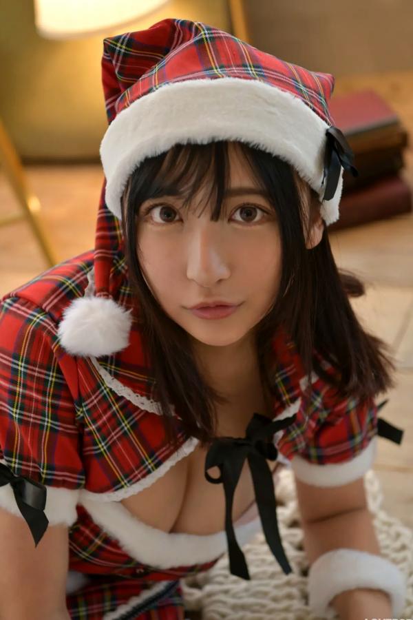 市原薫  [LOVEPOP] Kaoru Ichihara 市原薫 Photoset 03 圣诞格子裙俏皮可爱角色扮演第46张图片