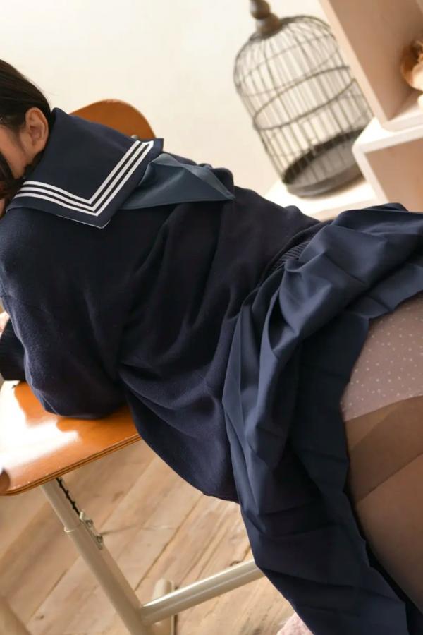 市原薫  [LOVEPOP] Kaoru Ichihara 市原薫 Photoset 01 日本清纯校服黑丝制服写真第61张图片