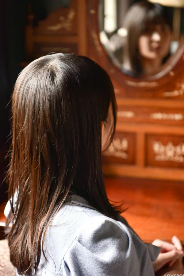   [LOVEPOP] Shione Mizuna 水那しおね Photoset 06 优雅针织裙 窗边清纯气质写真第7张图片