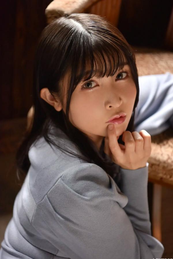   [LOVEPOP] Shione Mizuna 水那しおね Photoset 06 优雅针织裙 窗边清纯气质写真第56张图片