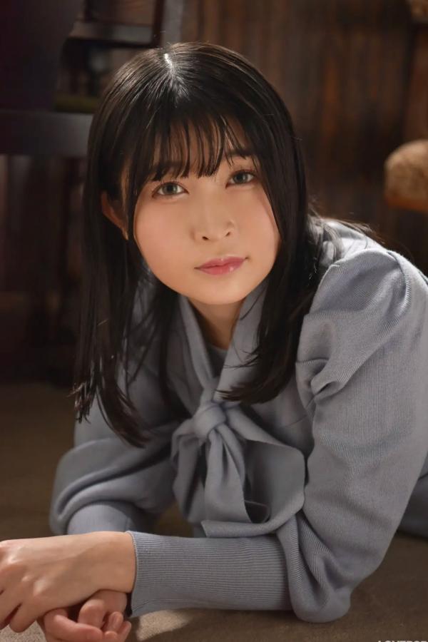   [LOVEPOP] Shione Mizuna 水那しおね Photoset 06 优雅针织裙 窗边清纯气质写真第78张图片