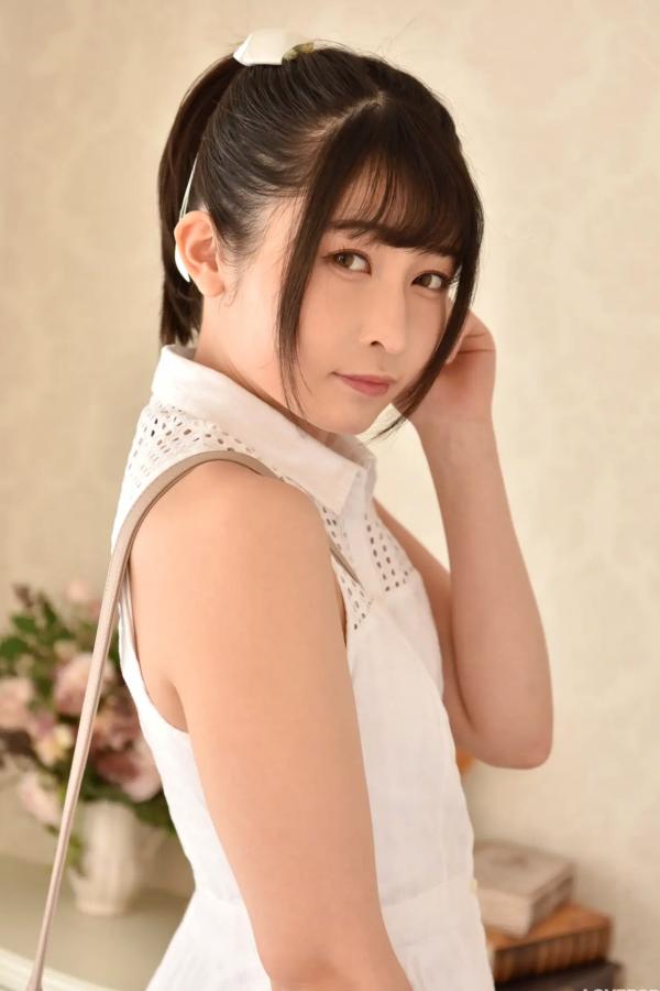   [LOVEPOP] Shione Mizuna 水那しおね Photoset 01 日本纯欲女神白色内衣私房照第17张图片