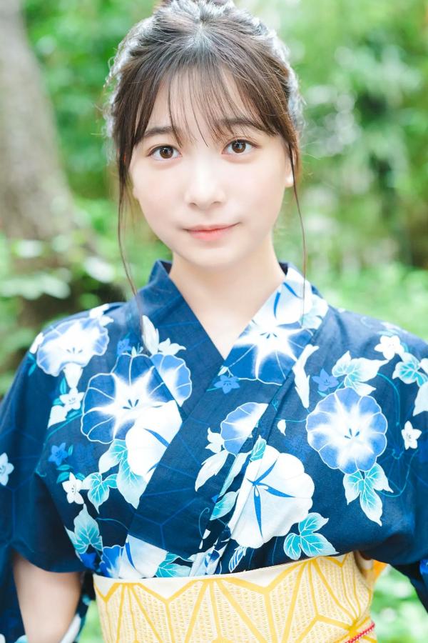   今森茉耶 - ミスマガのアソビバ！夏日和服与性感比基尼写真第2张图片