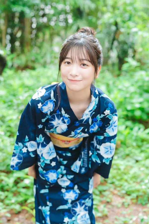   今森茉耶 - ミスマガのアソビバ！夏日和服与性感比基尼写真第4张图片