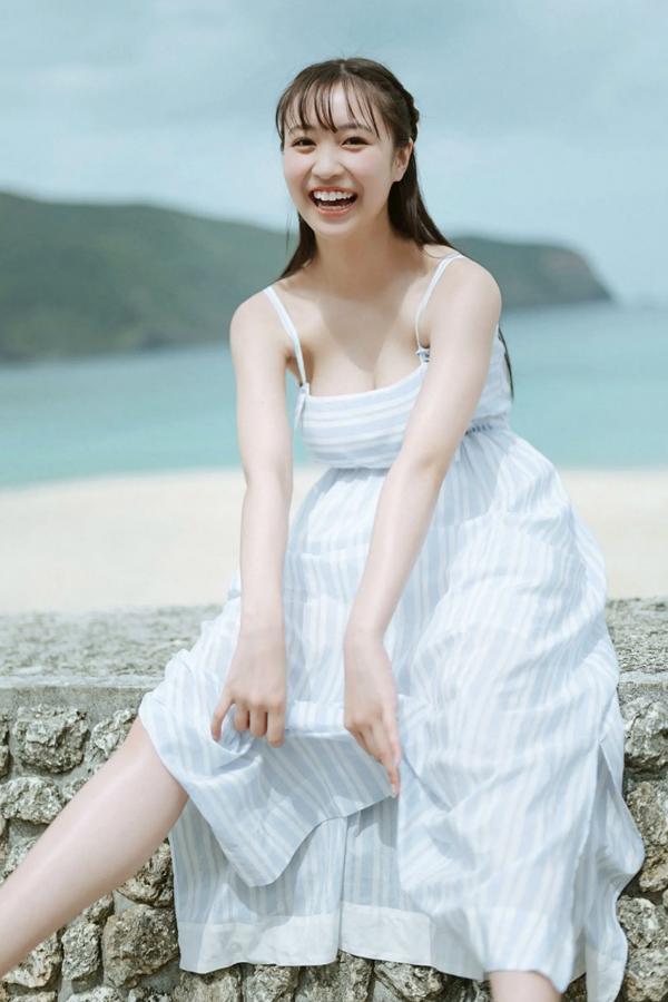    溝端葵《那张脸在叫我喜欢你？》户外比基尼性感清新写真第37张图片