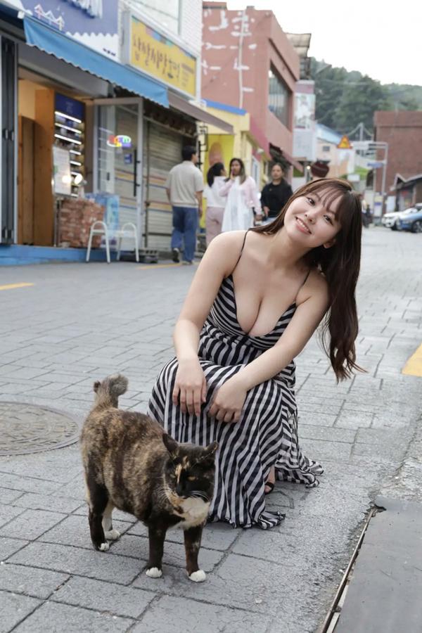    本郷柚巴 - NEW ME 阳光沙滩黄色比基尼性感海边写真第58张图片