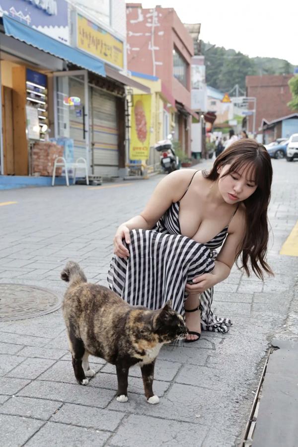    本郷柚巴 - NEW ME 阳光沙滩黄色比基尼性感海边写真第59张图片