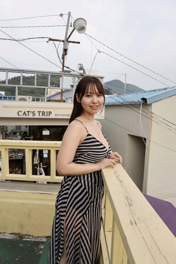    本郷柚巴 - NEW ME 阳光沙滩黄色比基尼性感海边写真第62张图片