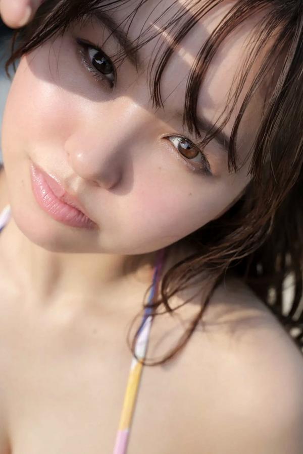    本郷柚巴 - NEW ME 阳光沙滩黄色比基尼性感海边写真第75张图片