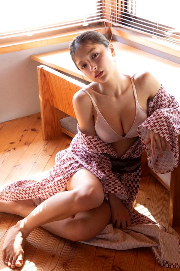   エリマリ姉妹 - 追い越していいよ、私はここにいるから。日本姐妹花泳池比基尼性感写真第155张图片