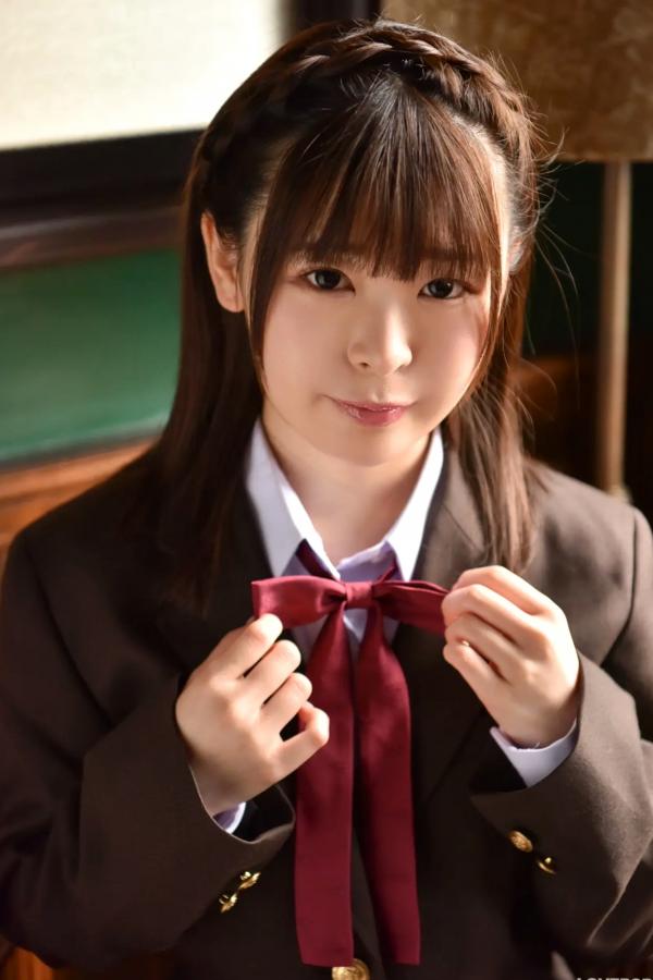   [LOVEPOP] Kanon Kisara 木更かのん Photoset 03 日系校服制服美腿性感写真第31张图片