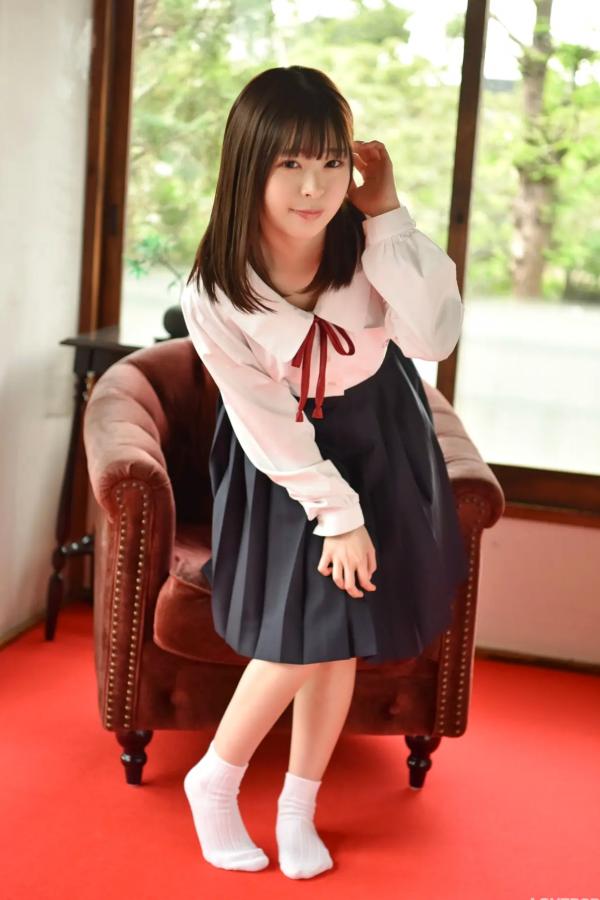    [LOVEPOP] Kanon Kisara 木更かのん Photoset 01 日系清纯校服制服室内写真第17张图片