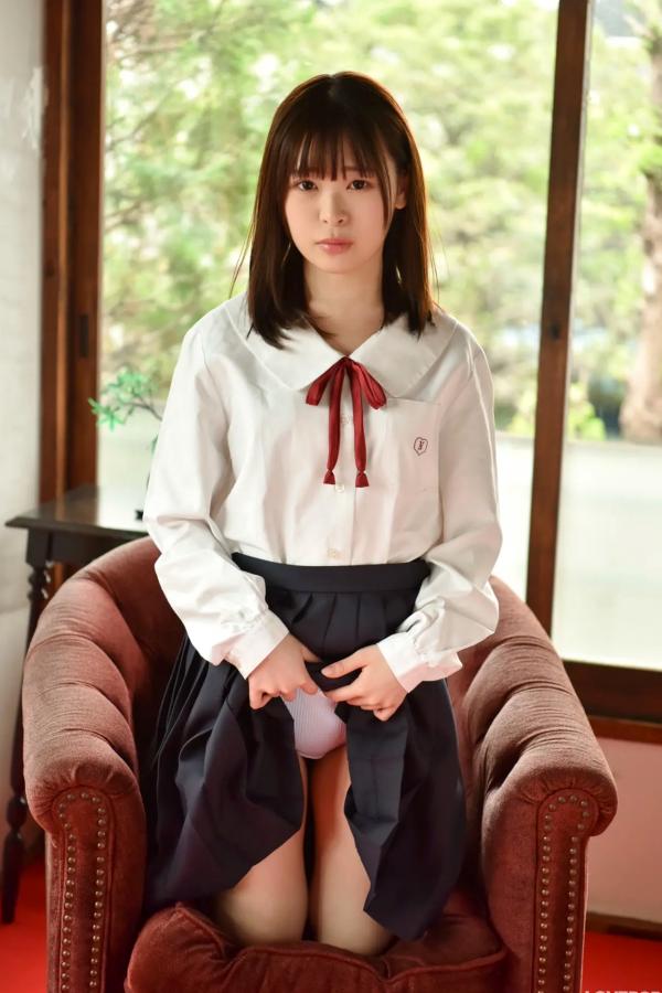    [LOVEPOP] Kanon Kisara 木更かのん Photoset 01 日系清纯校服制服室内写真第30张图片