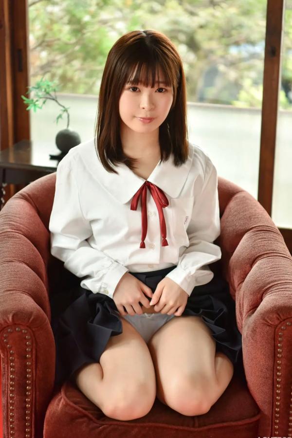    [LOVEPOP] Kanon Kisara 木更かのん Photoset 01 日系清纯校服制服室内写真第33张图片