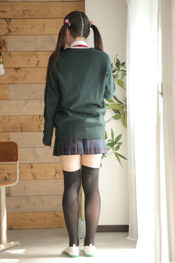   [LOVEPOP] Meru Momose 桃瀬める Photoset 01 日系JK校服清纯甜美私房写真第16张图片